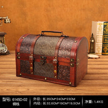 Load image into Gallery viewer, Classic Wooden Box