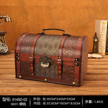 Load image into Gallery viewer, Classic Wooden Box
